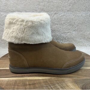 Eddie Bauer Laurel Boots Women’s 7.5 Natural Tan Faux Fur Lined Winter Outdoor
